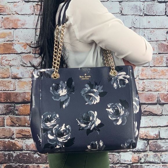 kate spade Handbags - NWT Kate Spade Willis briar lane night rose bag